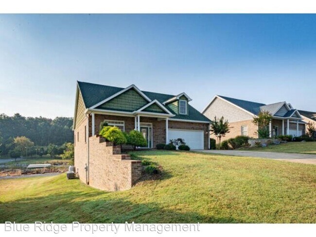 Building Photo - 4 br, 3.5 bath House - 816 Hamilton Road