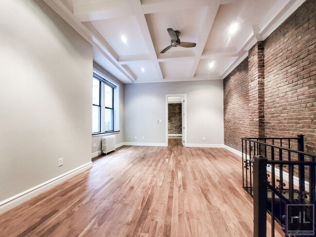 Foto del edificio - East 75th Street