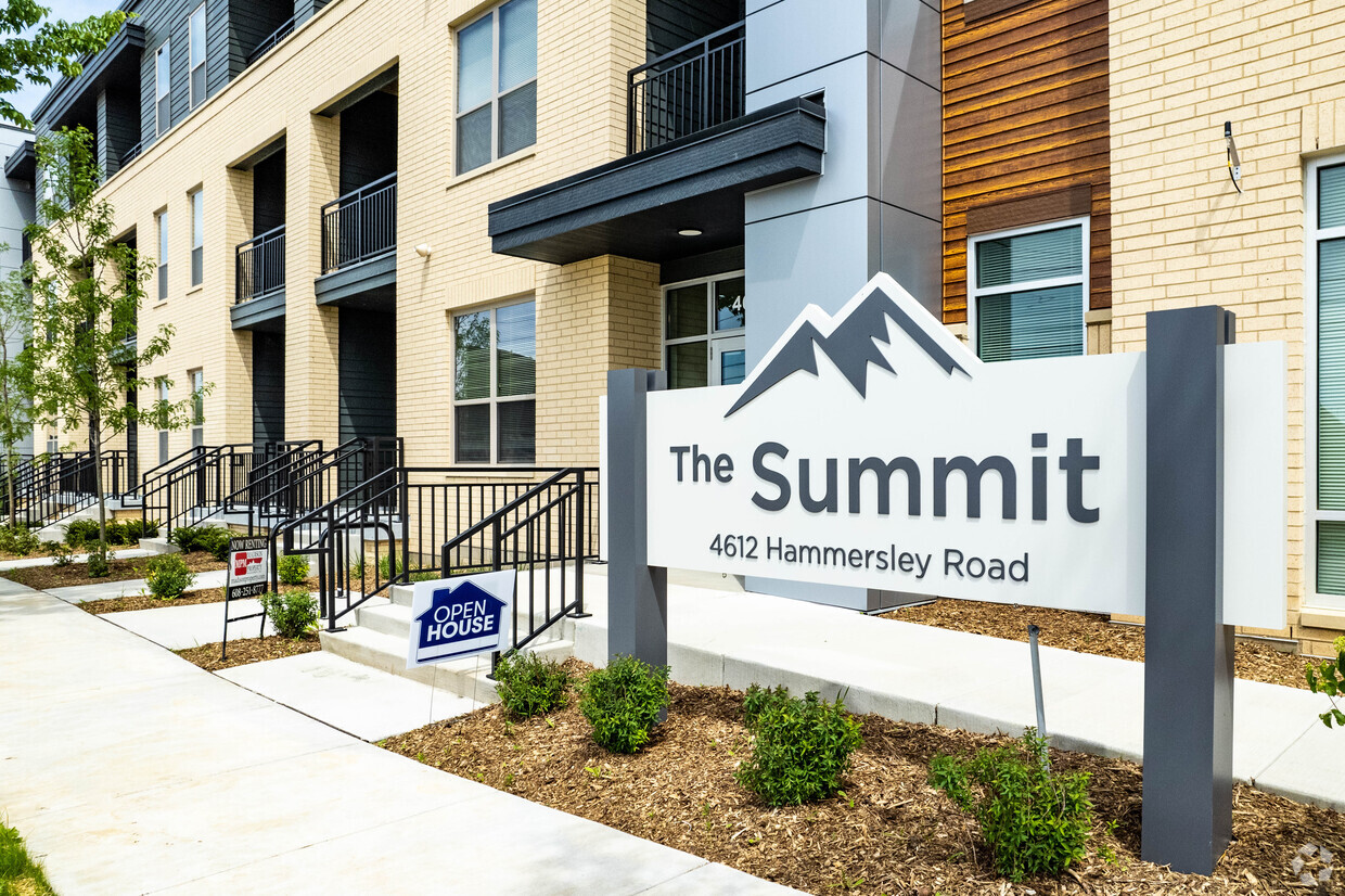 Las residencias Summit - The Summit Residences