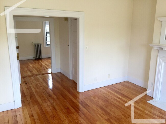 Building Photo - Allston Packard’s Corner - One Bedroom
