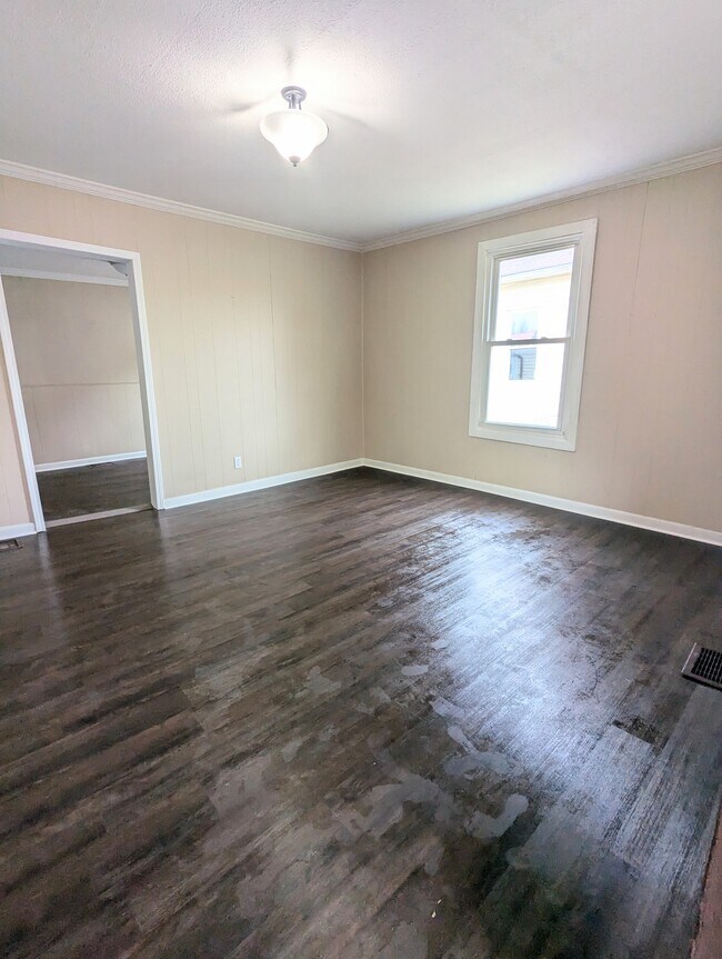 Sala de estar - 902 Grover St