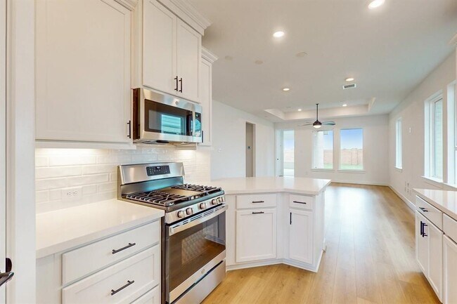 Foto del edificio - 9510 Dearborn Creek Dr