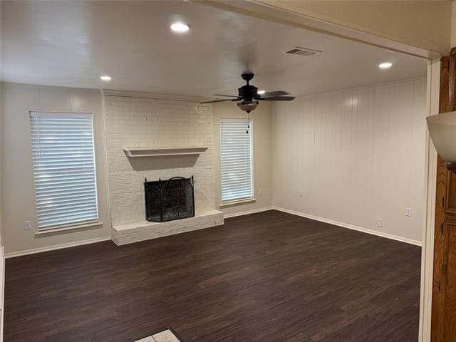 Building Photo - 901 Bluebird Dr