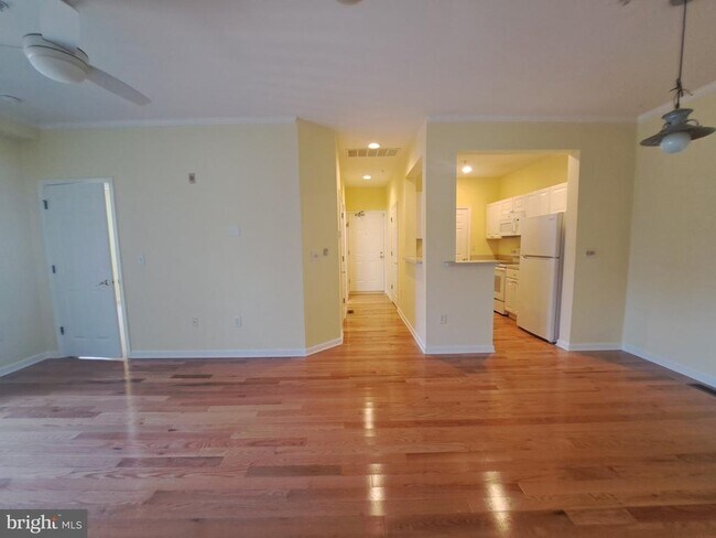 Foto del edificio - 4100 Sandpiper Dr
