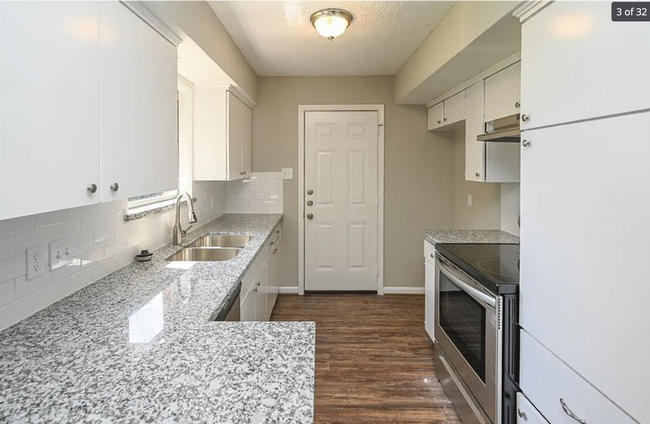 Foto del edificio - 1507 Bayou Dr