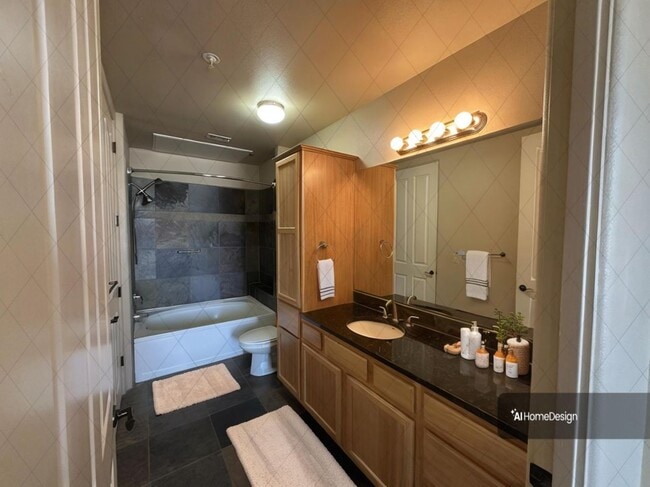 Building Photo - 1405 Vegas Verdes Dr