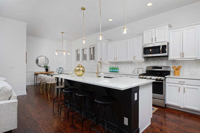 Foto del edificio - 8443 E 50th Dr