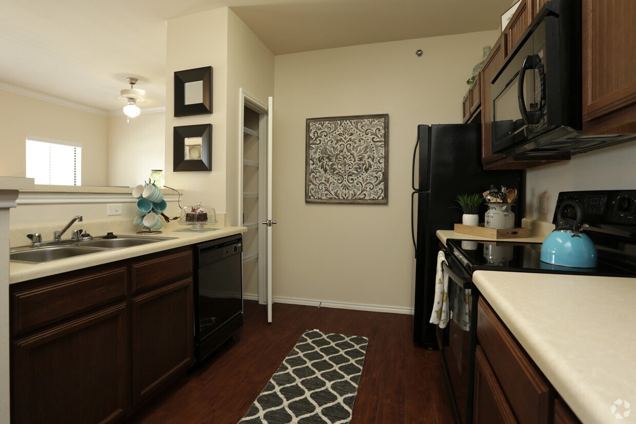 Legend Park Apartments Lawton, OK