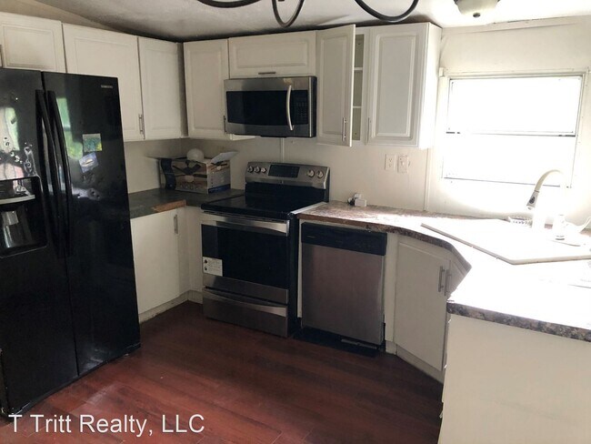 Building Photo - 3 br, 2 bath House - 1039 Thomas St