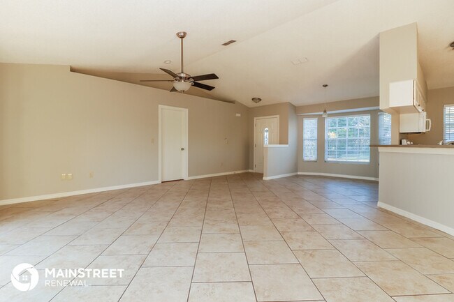 Building Photo - 8318 Colma St