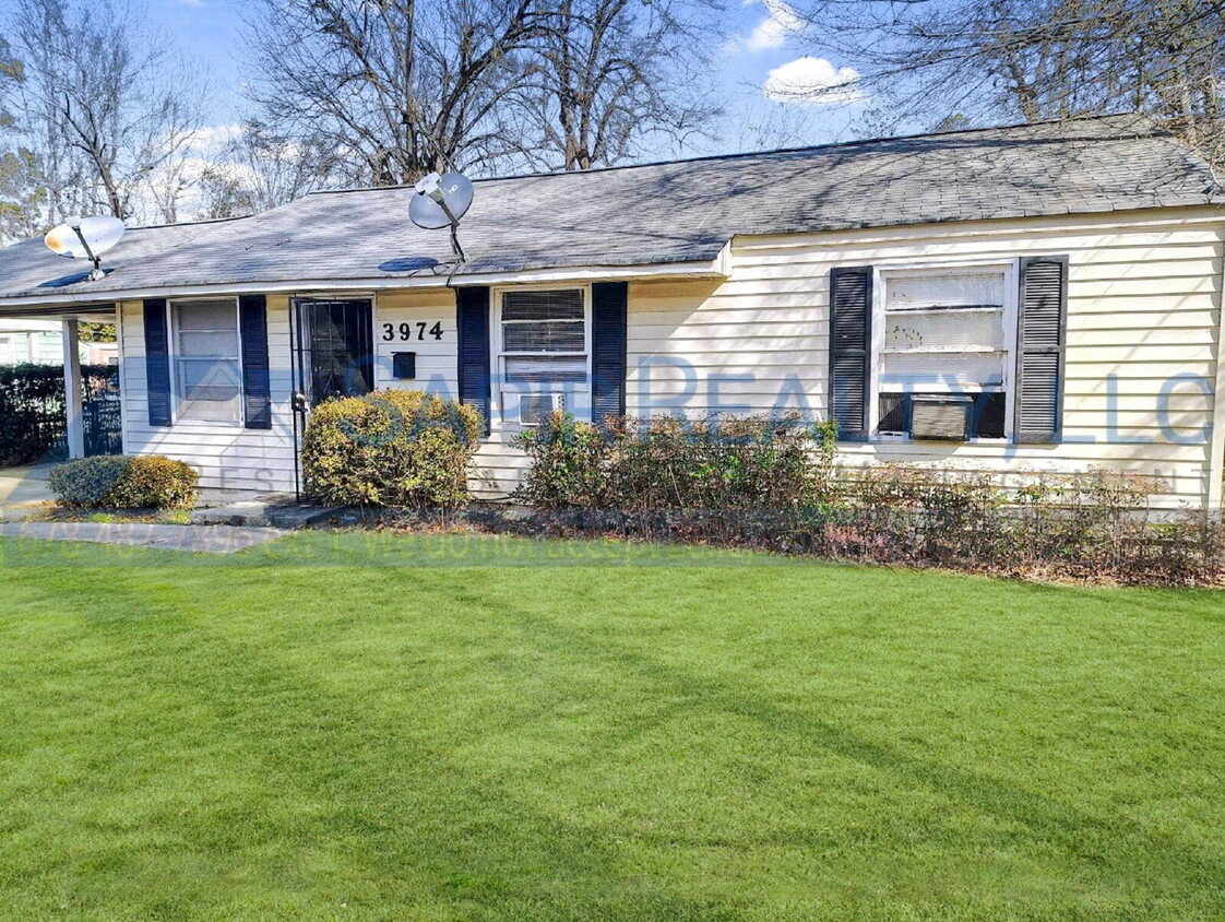 Primary Photo - 3974 Spencer Cir