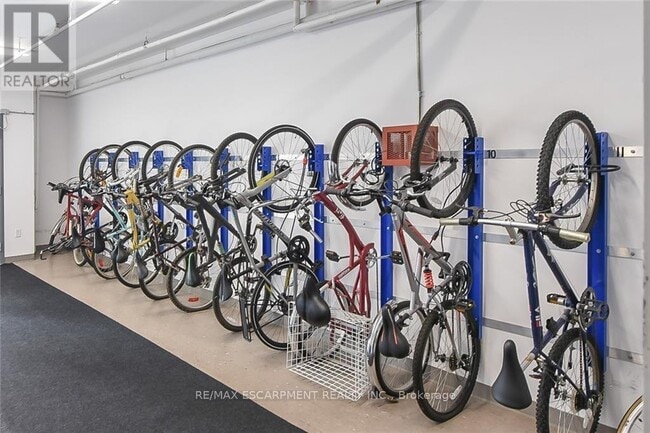 Photo du bâtiment - 101 Shoreview Pl