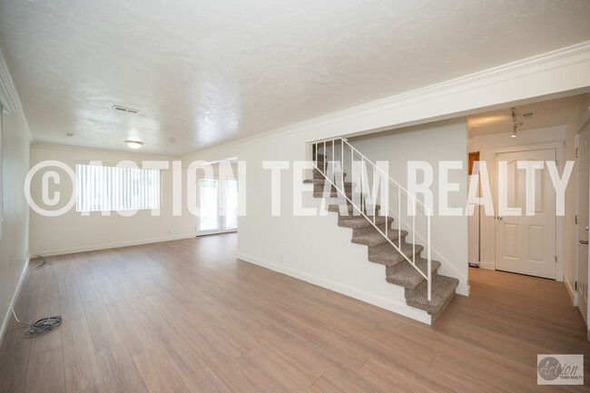 Foto del edificio - Newly Remodeled Duplex in Cottonwood Heights!