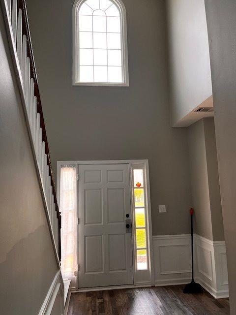 Building Photo - 740 Cirrus Dr