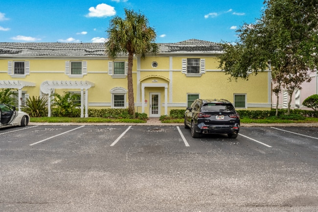 Photo - 204 Pompano Dr SE Apartment