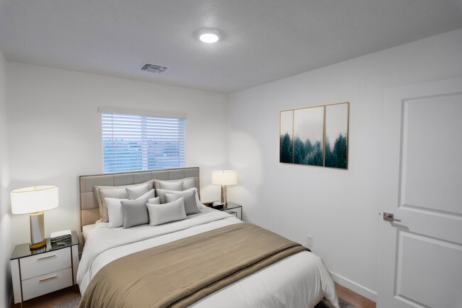 Foto del edificio - Gorgeous 2-Story Premier Townhomes in Hayd...