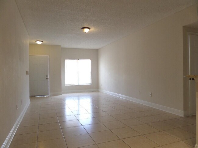 Foto del edificio - 10276 Fox Trail Rd S