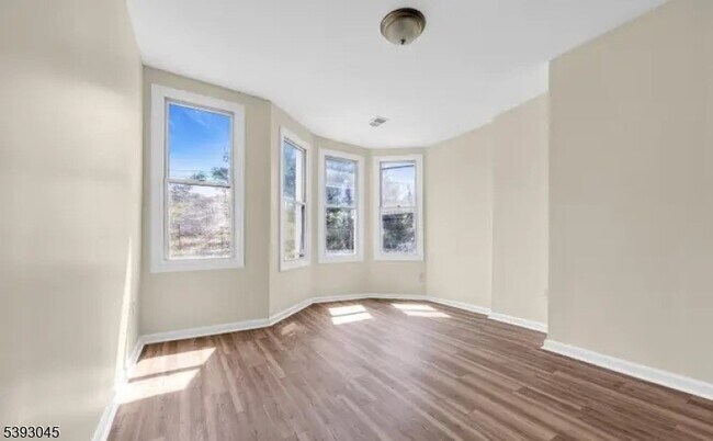 Foto del edificio - 168 N 5th St