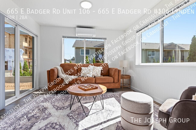 Building Photo - 665 E Badger Rd