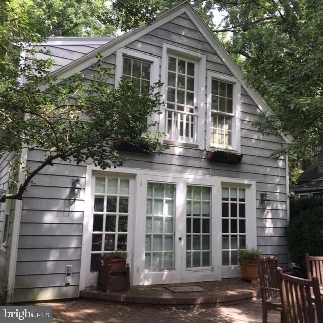 Foto del edificio - 8476 Doncaster Rd