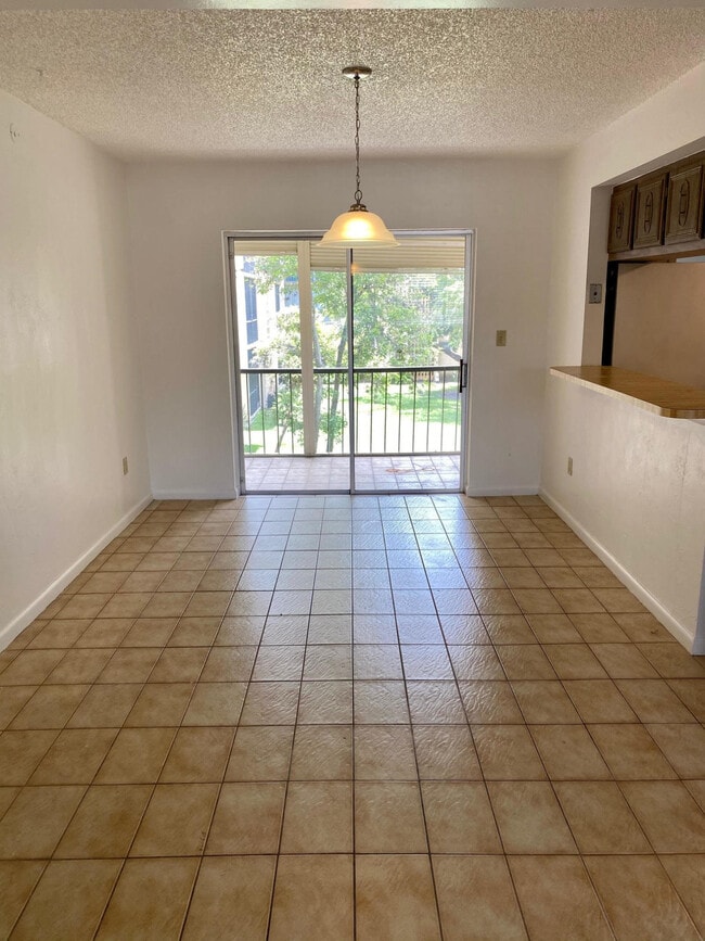 Building Photo - 8401 SW 107th Ave