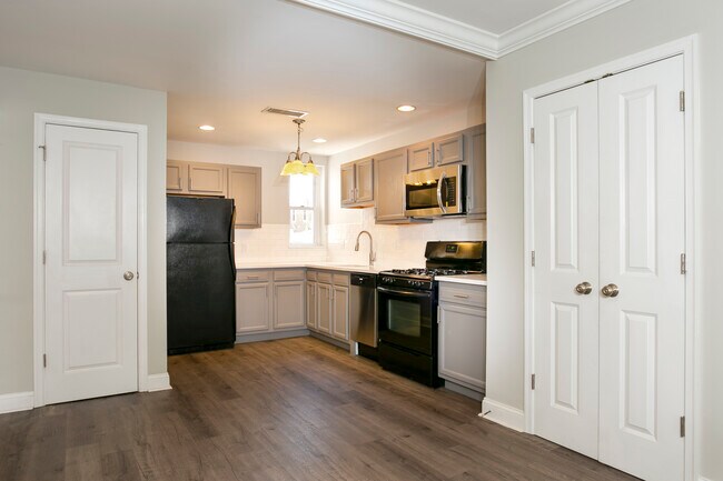 Foto del edificio - 765 S 16th St