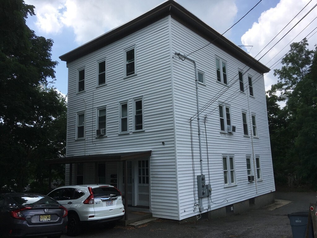 5 B Lebanon Ter Unit 2, Malden, MA 02148 Condo for Rent in Malden, MA