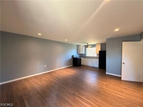 Building Photo - 8406 Sevigny Dr