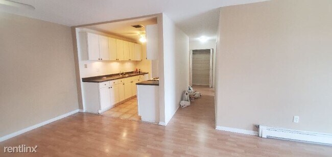 Building Photo - 8905 Knight Ave