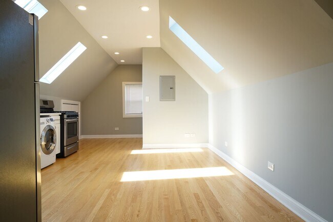 Building Photo - ARG LLC, 2908 N. Dawson Series