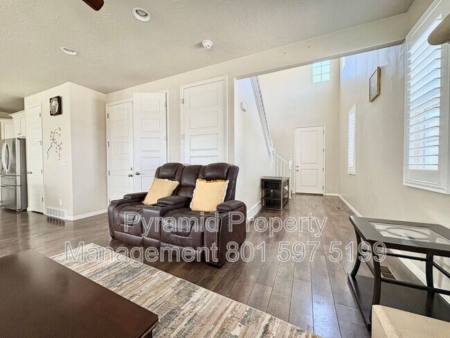 Foto del edificio - 5297 Halton Ln S