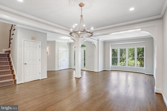 Foto del edificio - 710 Parrish Farm Ln