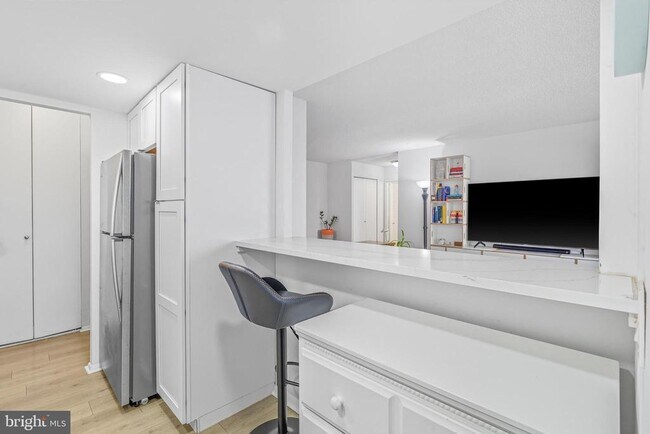 Foto del edificio - 1326 Spruce St