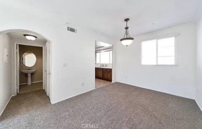 Foto del edificio - 5200 Premiere Hills Cir