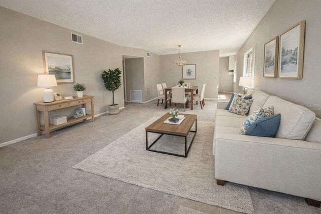 Photo - 2402 Ecuadorian Way Apartment