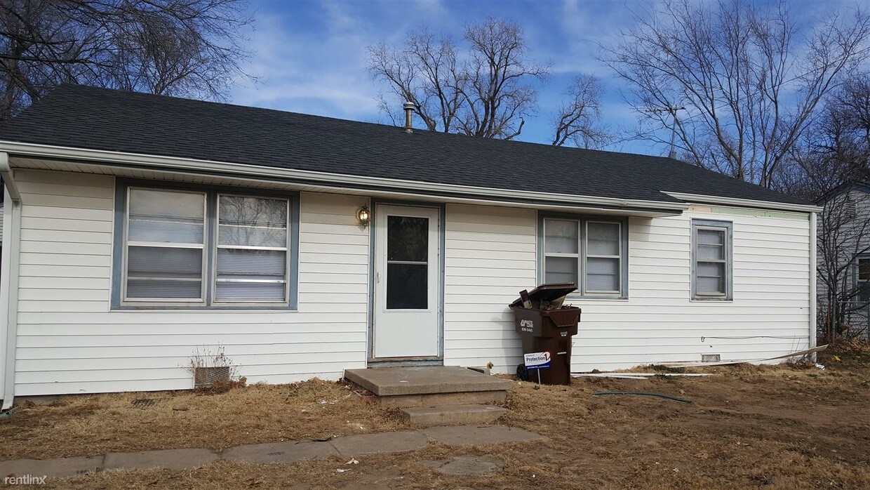 Primary Photo - 922 W 47th St S