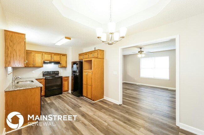 Foto del edificio - 17417 Montgall Dr