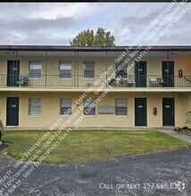Building Photo - 2631 SW 33rd Ave