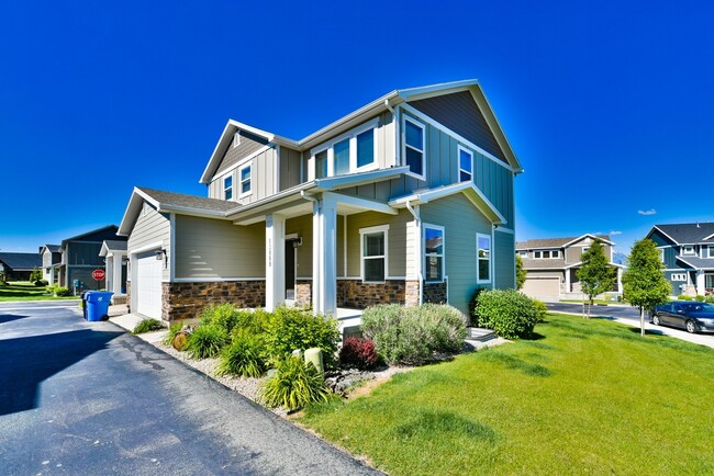 Building Photo - Gorgeous Home in Herriman!