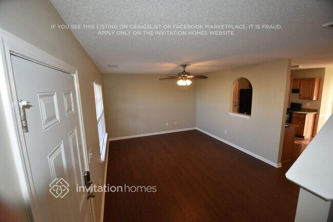 Foto del edificio - 402 Glencroft Dr