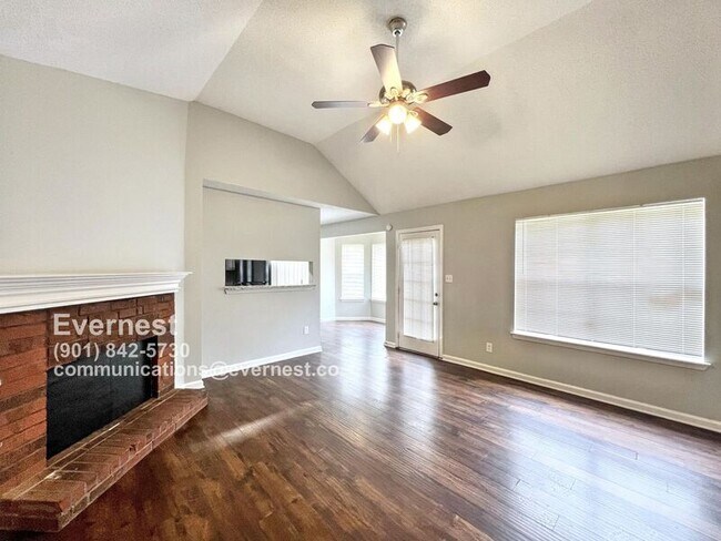 Foto del edificio - 3929 Powder Mill Rd