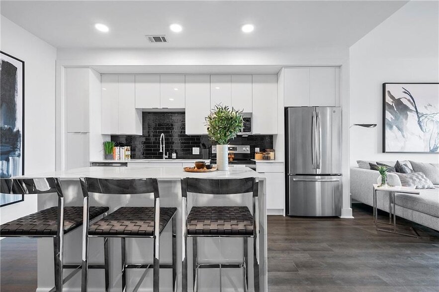 Photo - 1777 Peachtree St NE