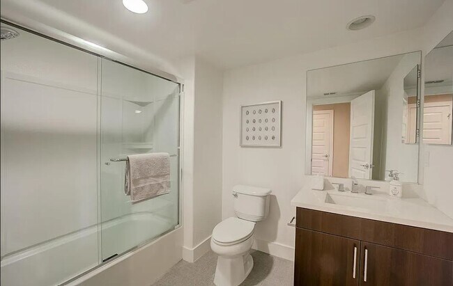 Foto del edificio - 2415 Stearman Ct