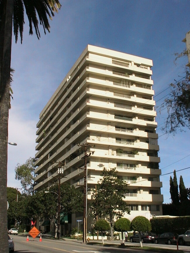 Plaza Towers