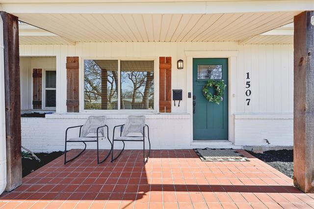 Building Photo - 1507 Briarwood Blvd