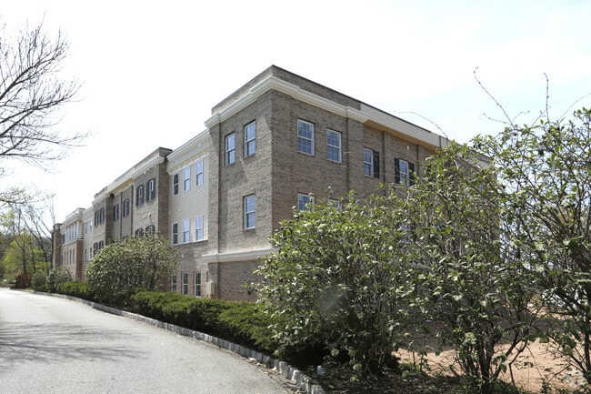 Greenway Village Apartments Metuchen Nj Apartments Com Greenway Village Apartments Metuchen Nj Apartments Com
