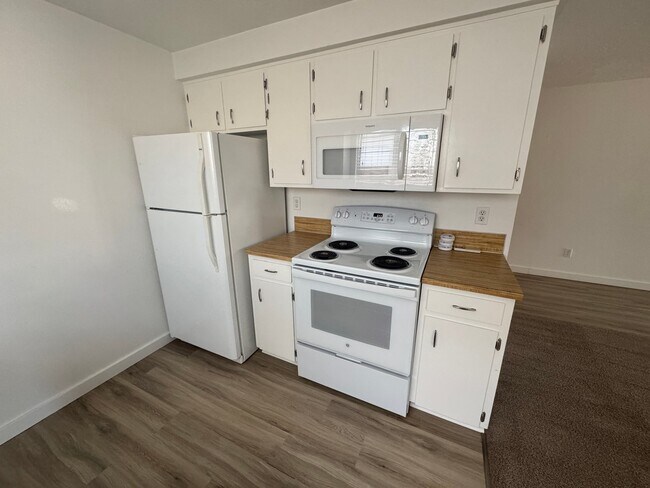 Foto del edificio - 1534-1536 Westhaven Pl