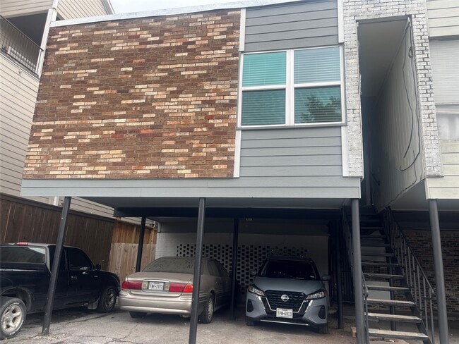 Building Photo - 4626 Bell St