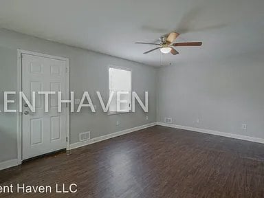 Building Photo - 1114 Leesburg Rd