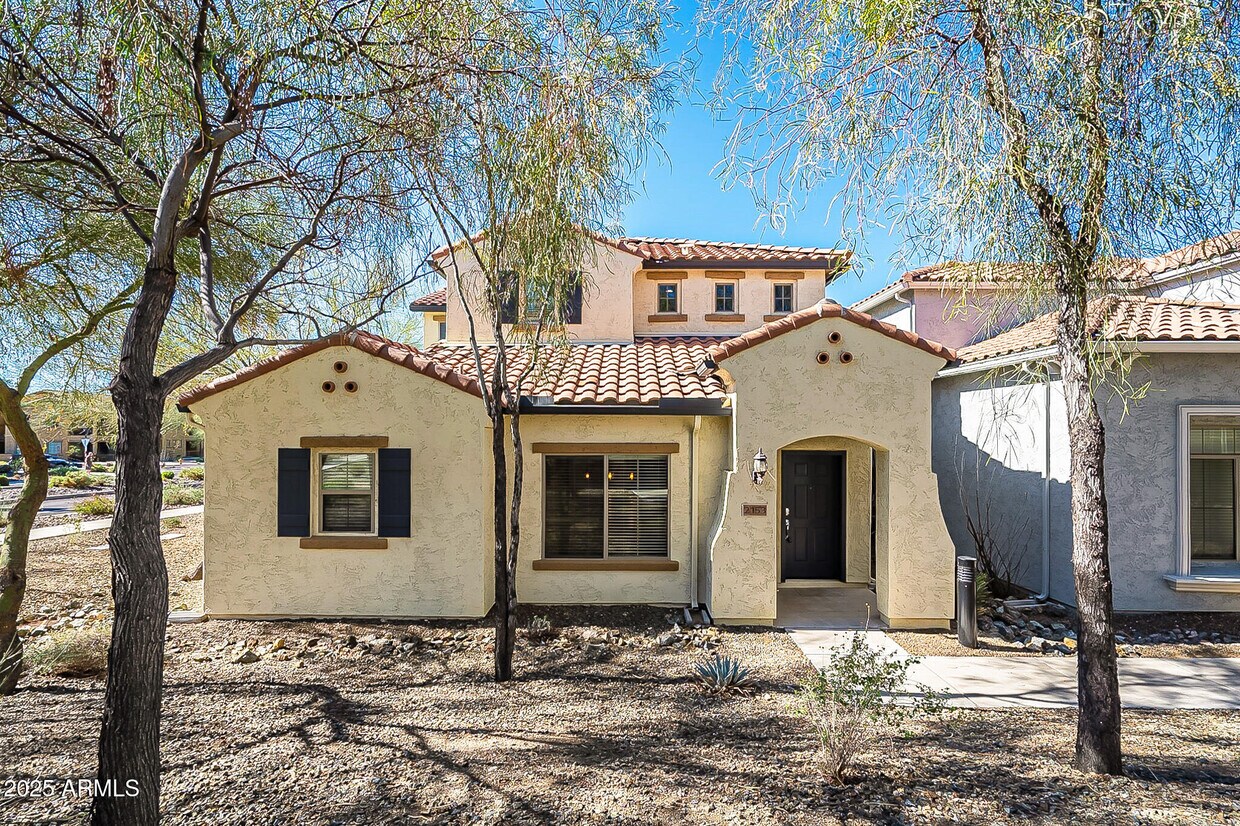 Foto principal - 2153 W Barwick Dr